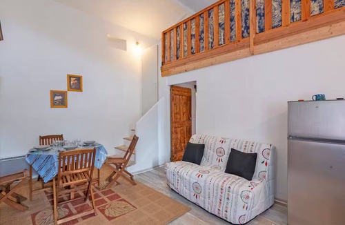 Massillargues-Attuech House | Vacations between sea and mountains