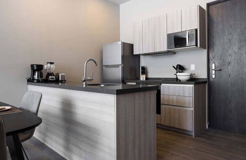 Monterrey Apartment | Valle Poniente, Huasteca Views, Pool, Gym, Balcony