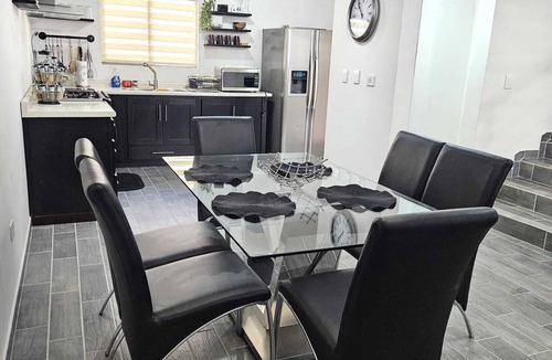 Ciudad Juarez House | Vane's House 5 minutes from the Consulate