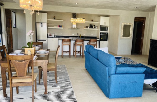 Santa Catarina Palopo Apartment | Vela at Casa Verapaz 1BR with Lake and Volcano Views