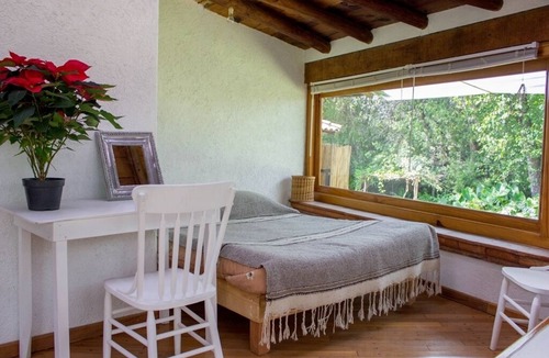 Valle de Bravo House | venue&Home w/bungalow & cabin. Mountain views, indoor pool & soccer field