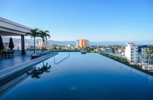 Diaz Ordaz Apartment | Versalles Vista at Roma 240