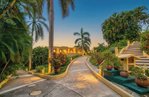 Zihuatanejo House | Villa Bougainvillea at Villas del Sol