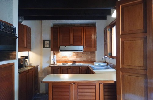 Antigua Guatemala Apartment | Villa Cleotilde, El Solar Apartments, excellent location in Antigua