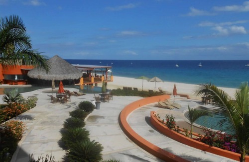 Los Barriles Condo | Villa De Cortez Condo! Beachfront, Sunrises, Fishing and Pickleball await!