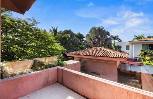 San Francisco House | Villa de Lujo-Alberca Privada y Acceso a la Playa