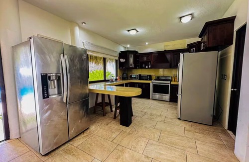 El Hawaii House | Villa Dubai Monterrico