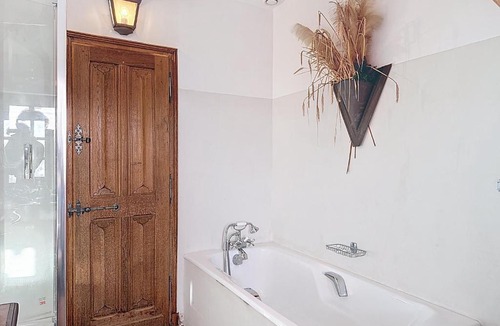 Touques Villa | Villa Elysia YourHostHelper