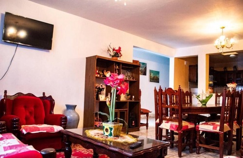 Mascota House | Villa Flores