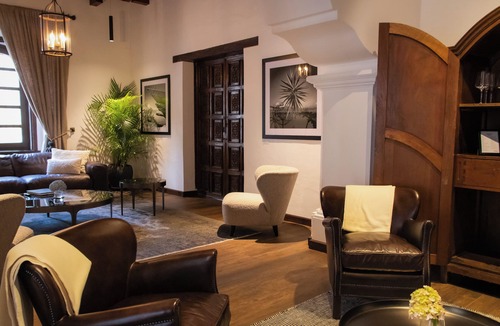 Antigua Guatemala Hotel | Villa Las Mil Flores