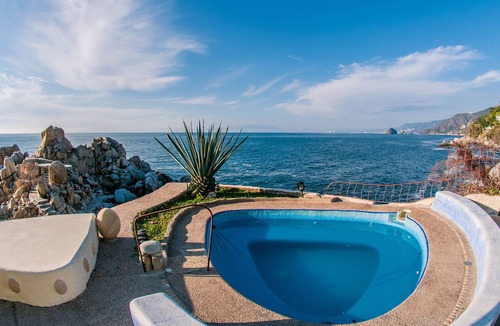 Boca de Tomatlan Villa | VILLA MIA, (DIRECT CONTACT) 15 BDR OCEANFRONT