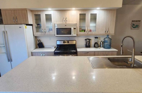 Iztapa Ski Chalet | "Villa Patty" Iztapa, Monterrico - 4 bedrooms, 4 bathrooms, 20 guests.