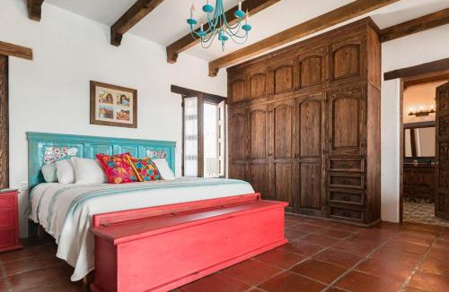 San Francisco Lachigolo Villa | Villa Rey Traditional Hacienda Home Near Oaxaca