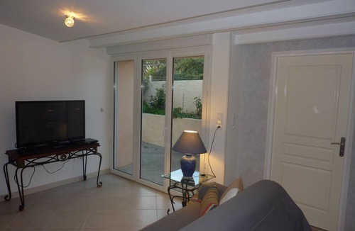 Antheor Villa | Villa SAPHIR de Ppied :4 master suites + 9-seater jacuzzi. Pets welcome.