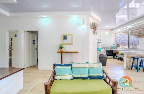 Monterrico Ski Chalet | Villa Tintarella 1, House on the beach shore