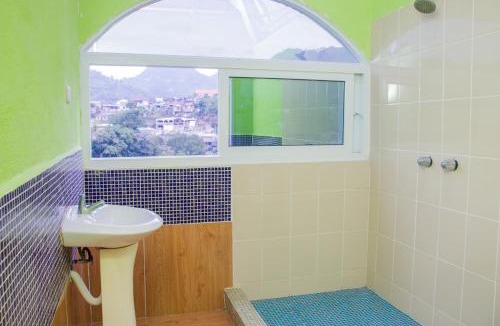 San Agustin Lanquin Hostel | Vista Verde Lodge