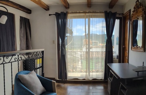 Ciudad Vieja Apartment | Vista Volcan