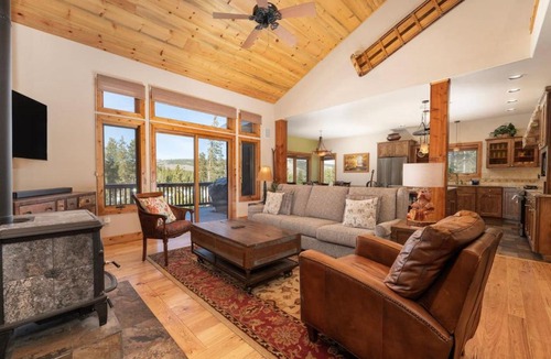 Pole Creek Meadows House | Wagon Ranch Ultimate Retreat Hot Tub Families