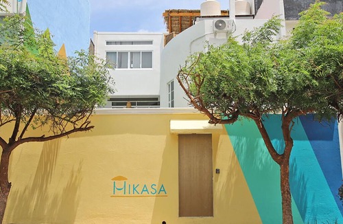 Rinconada Apartment | Walkable Rinconada Studio King Bed, Pool, Fast WiFi
