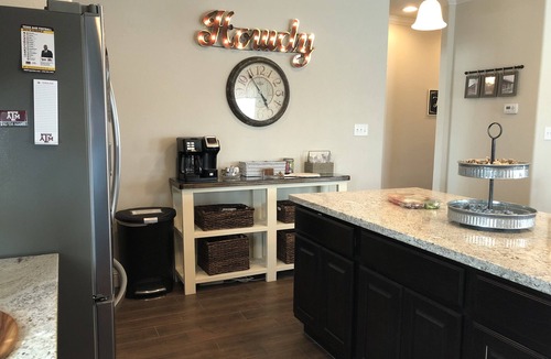 West Park House | WALKING DISTANCE TO ALL TEXAS A&M EVENTS!