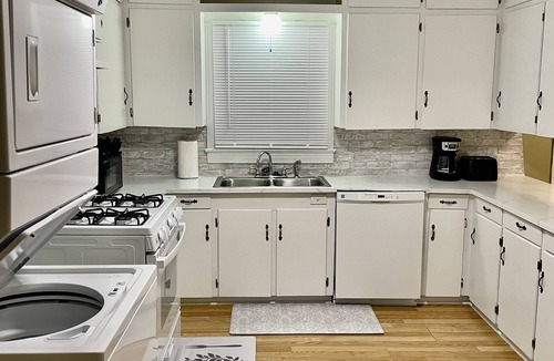 Natchitoches House | Walking Distance to Downtown Natchitoches/Christmas Lights
