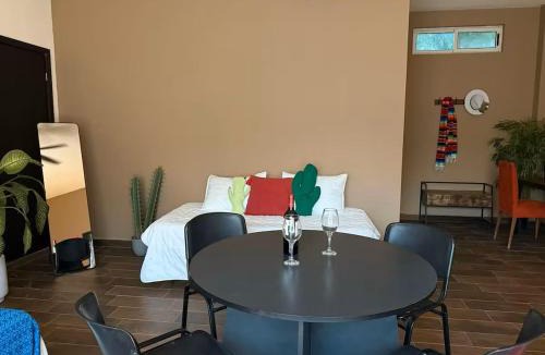 Santiago House | Walking distance to church, restaurants and main Santiago square