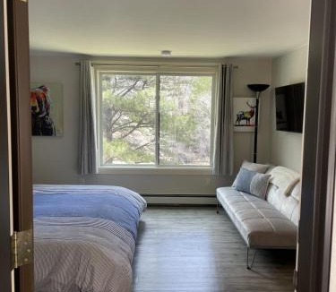 Redstone Apartment | Water's Edge Serenity King Studio In Redstone
