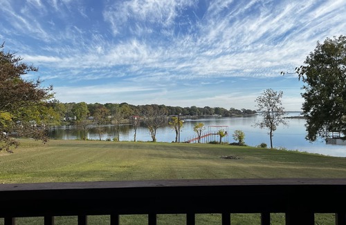 Wills Point House | Waterfront home newly renovated! Quiet & peaceful, + a 100 ft dock 2 fish from!
