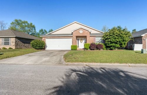 Milton House | Welcome to Our Home - Pace/Pensacola - Pet friendly - Close to beaches!