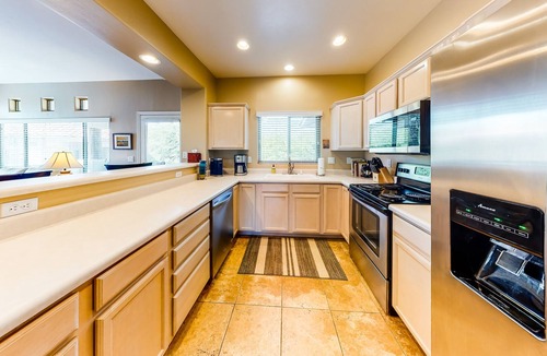 Rancho Vistoso Condo | Welcoming & updated condo with WiFi, pool, hot tub & grill area