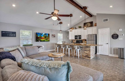 Marble Falls House | Westwind- Lakefront w/Views, Boat Dock, & Kayaks