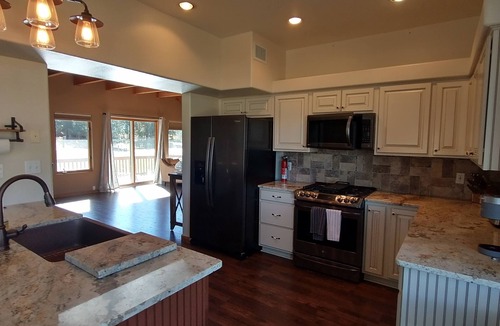 Angel Fire House | Wheeler Peak Views, Easy Access, Level Driveway, On Greenbelt, Pet Friendly