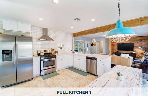 Dripping Springs House | Whole retreat, yours alone, sleeps 27