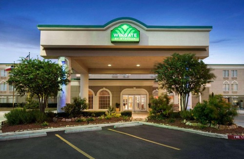 San Marcos Hotel | Wingate by Wyndham San Marcos