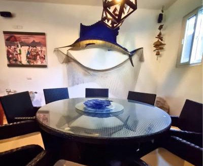 Chulamar House | With that poetic garden and the sea very close