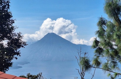 Jaibalito Cabin | Wonderful 1 bedroom cabin in the mountains of Lake Atitlan