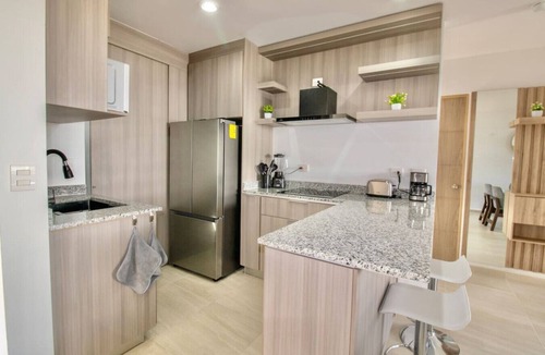 Cerritos Apartment | Wonderful apartment near the beach