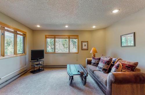 Warrior's Mark Apartment | Woods Manor 101A