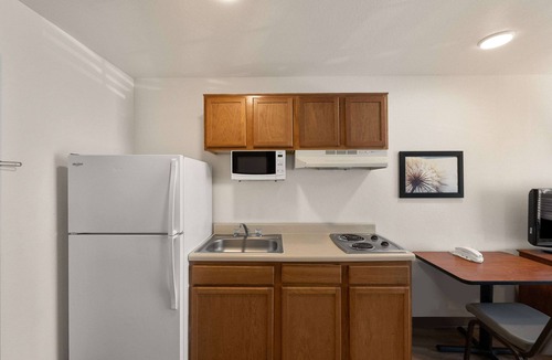 Rockwall Hotel | WoodSpring Suites Rockwall-East Dallas