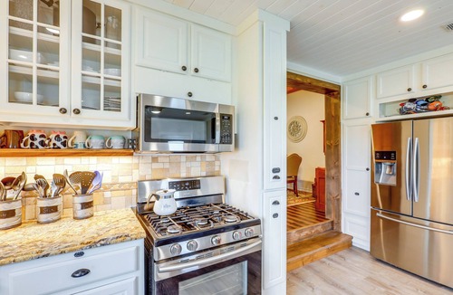 Comanche County House | Working 96-Acre Texas Ranch Escape w/Horses, Cows