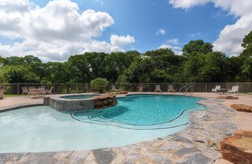 New Braunfels House | WW H302 5 O Clock Somewhere