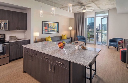 Clarksville Condo | Wyndham Austin Resort | King Bed Studio Suite