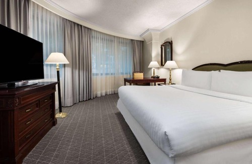 Monterrey Centro Hotel | Wyndham Monterrey Ambassador Centro