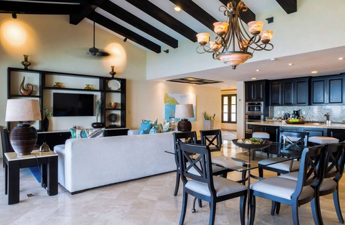 Amapas Resort | Xmas 12/19-26/2026 OCEANFRONT 3-bedroom PH w/wifi in 5 Star Resort in PV