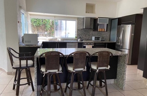 Lomas de Cocoyoc House | Your house with volcanoes views, your best option