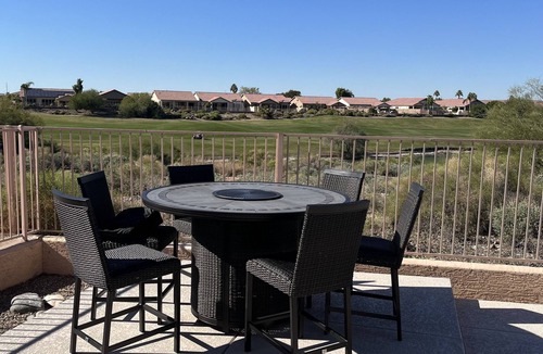 Coyote Lakes House | Your Super Bowl & Spring Training home base! Golf Course Getaway in Surprise!