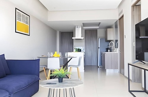 Financial District House | Zapopan apt near Andares w/pool access