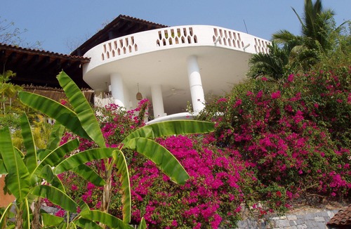 Almacen Villa | Zihuat Pier Villa