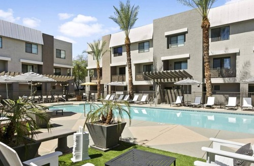 Glendale Sports and Entertainment District House | Zone Westgate Stylish 2BR Condo w Pool Ideal for Family Getaway