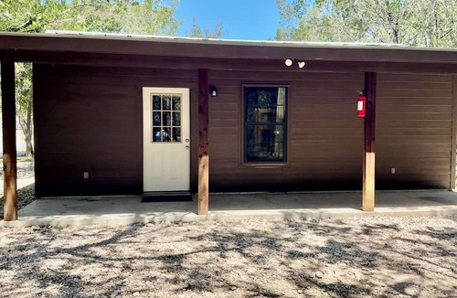 Utopia Cabin | Zubers - CA -J Cabin J